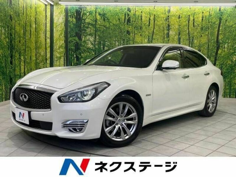 NISSAN　FUGA HYBRID