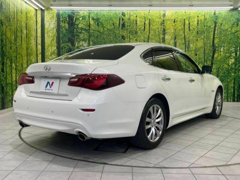 FUGA HYBRID-16
