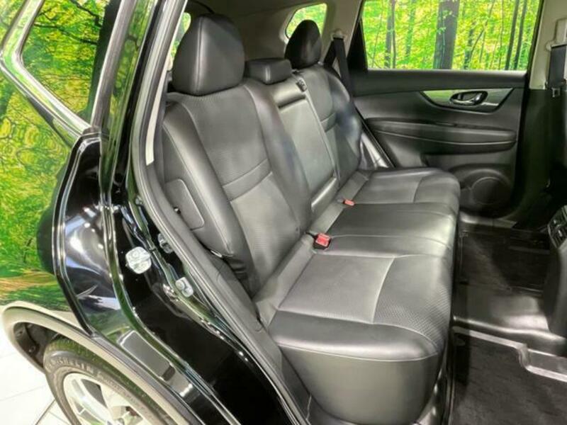X-TRAIL-8
