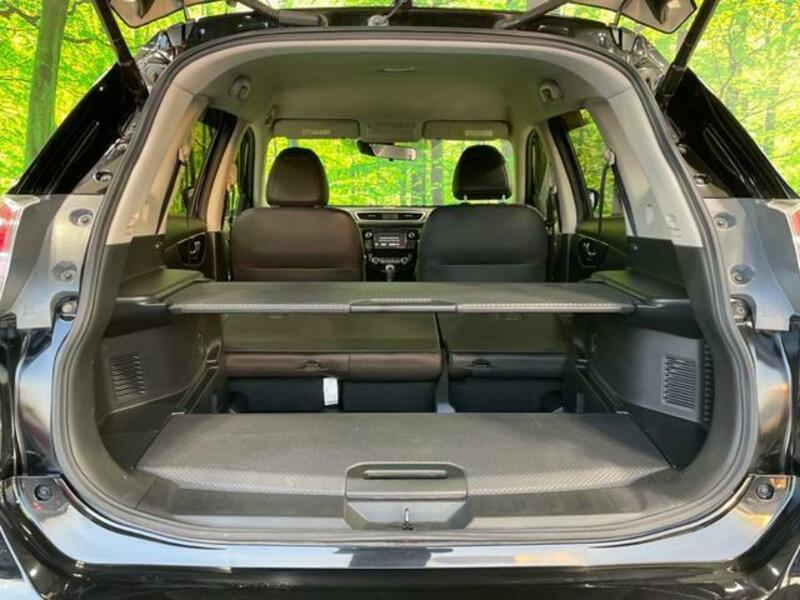 X-TRAIL-9