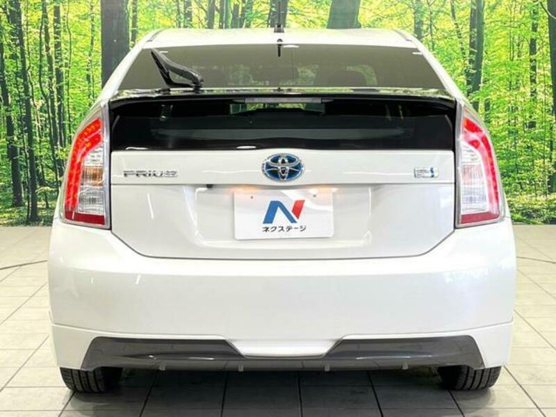PRIUS-15