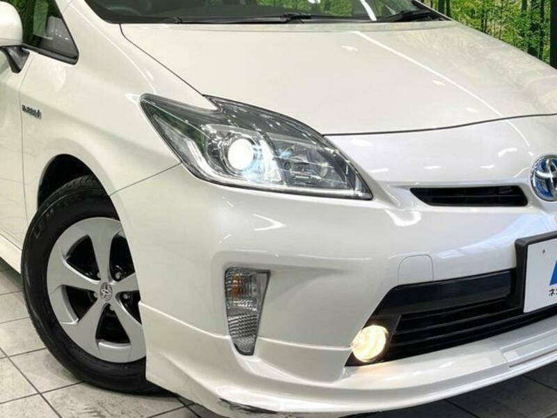 PRIUS-12