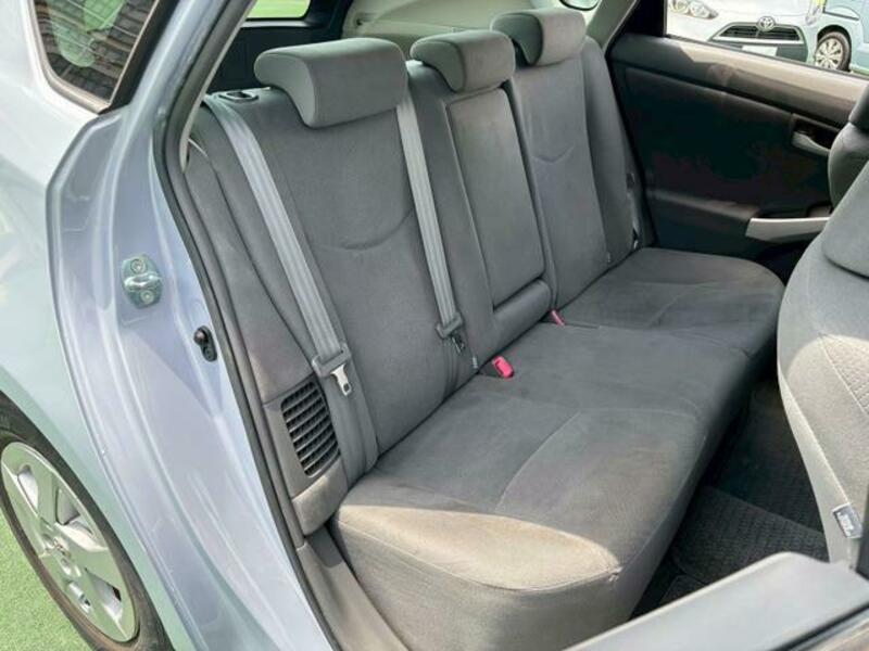 PRIUS-14
