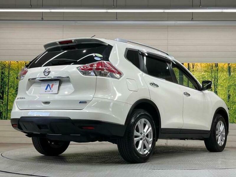 X-TRAIL-16