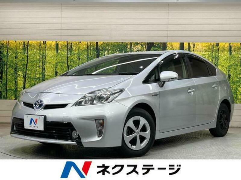 TOYOTA　PRIUS