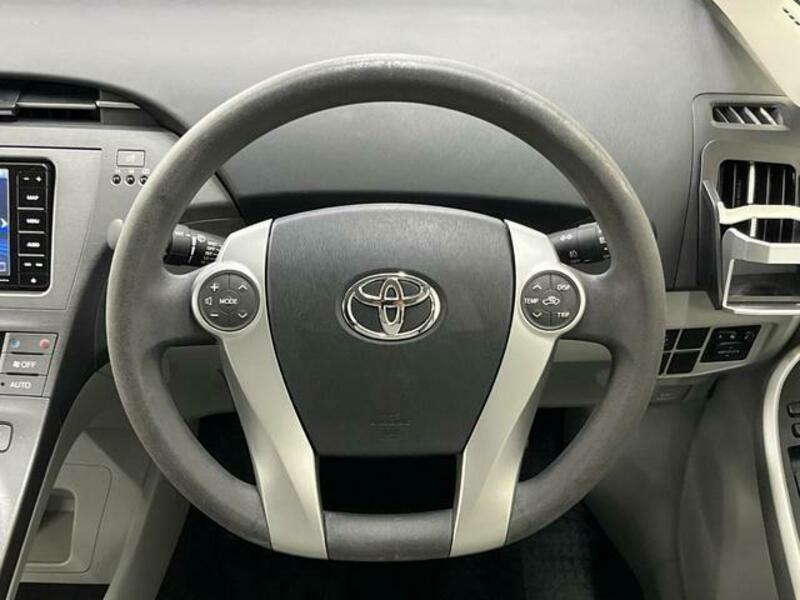 PRIUS-10