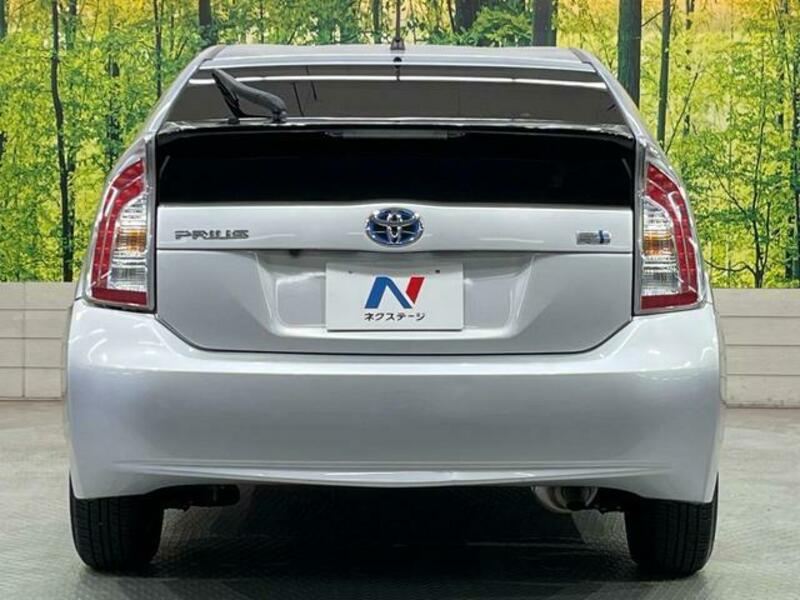 PRIUS-14