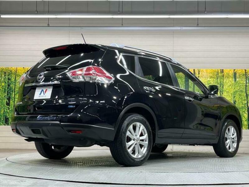 X-TRAIL-16