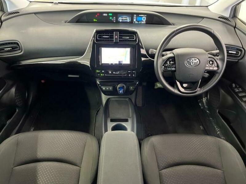 PRIUS-1