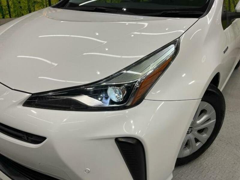 PRIUS-11