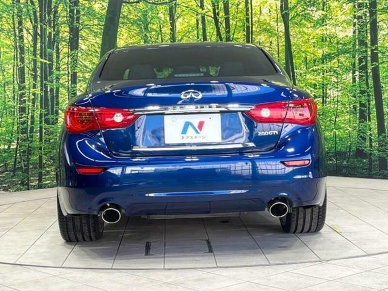 SKYLINE