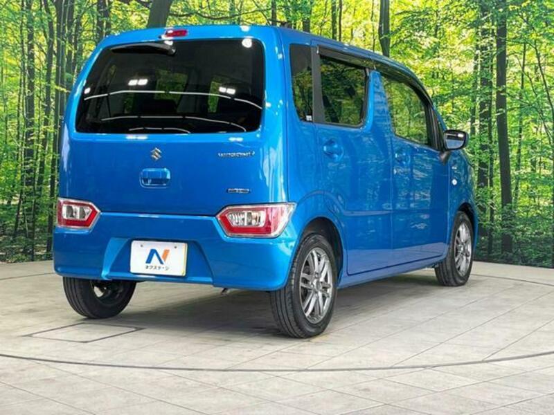 WAGON R-16