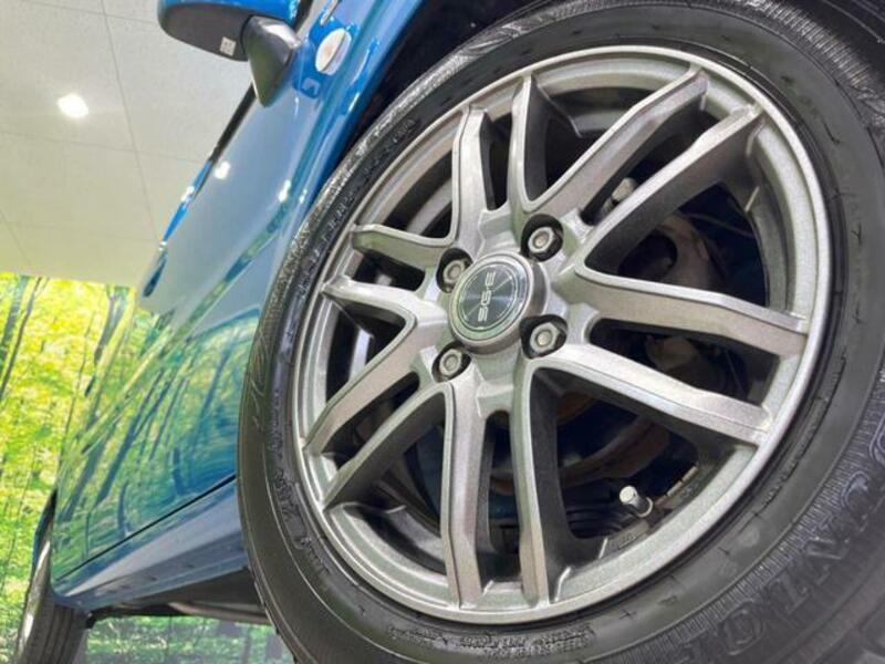 WAGON R-12