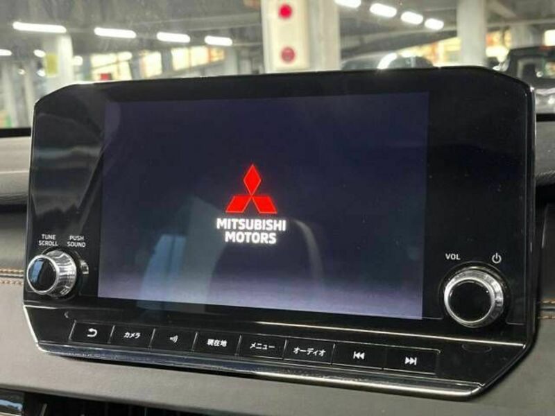 OUTLANDER PHEV-4
