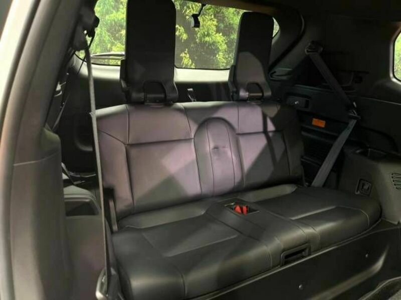 OUTLANDER PHEV-13
