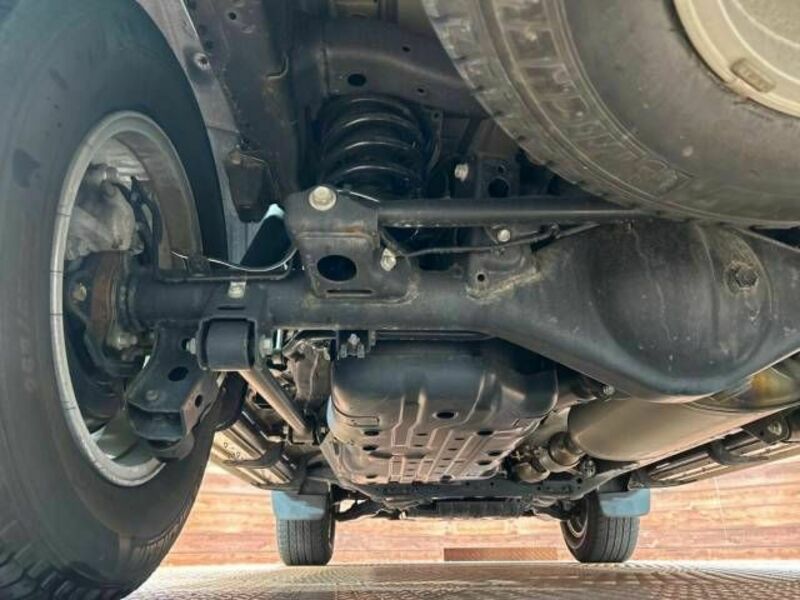 LAND CRUISER PRADO-19