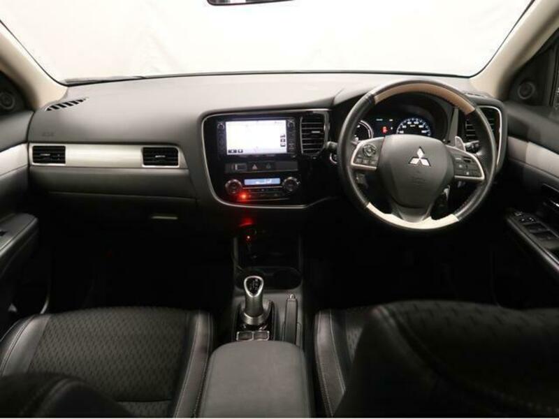 OUTLANDER PHEV