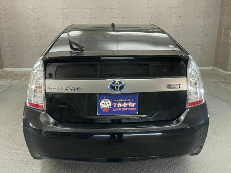 PRIUS PHV