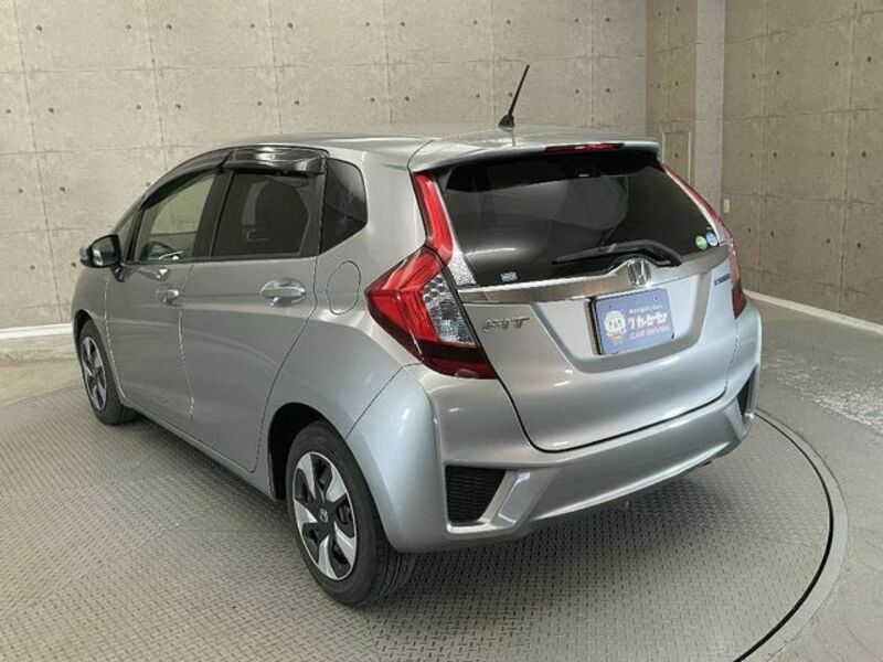FIT HYBRID
