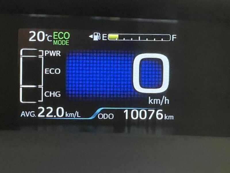 PRIUS-23