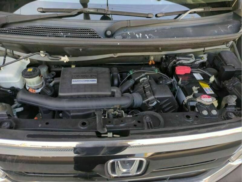 N BOX