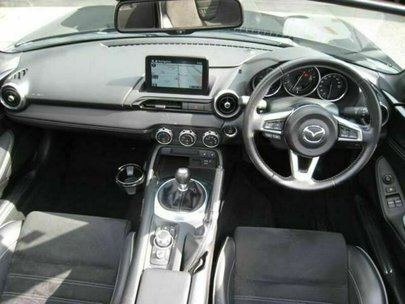 ROADSTER