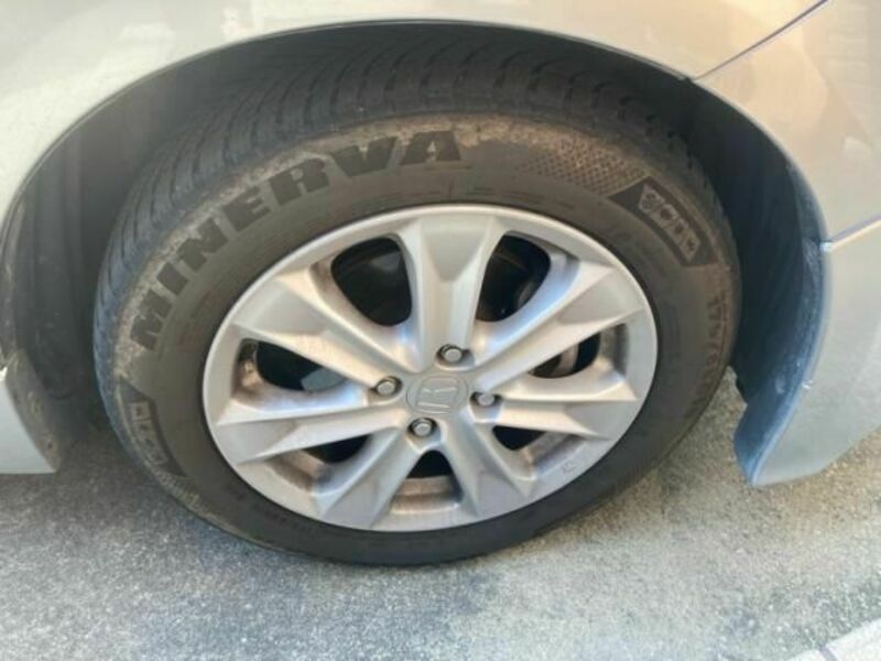 FIT HYBRID-5