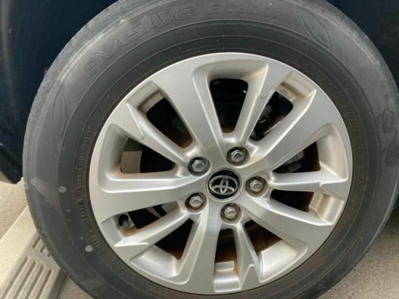 YARIS CROSS-5