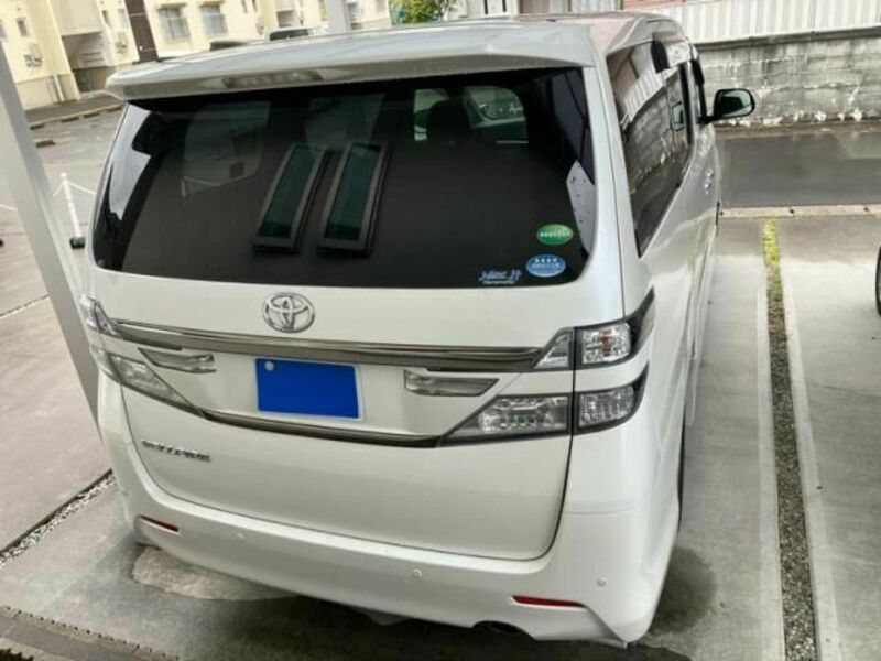VELLFIRE