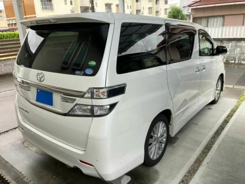 VELLFIRE