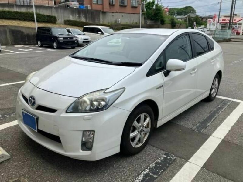PRIUS-1
