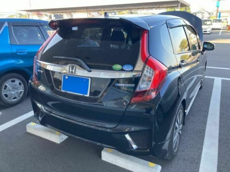 FIT HYBRID