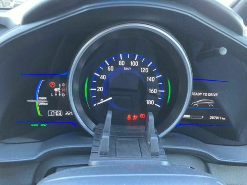 FIT HYBRID