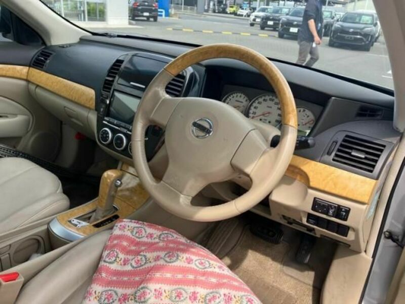BLUEBIRD SYLPHY-14