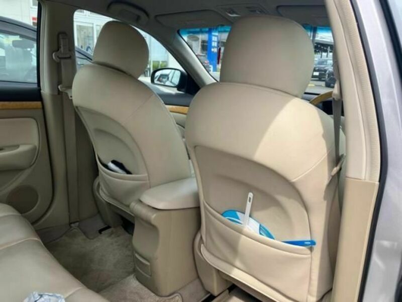 BLUEBIRD SYLPHY-17