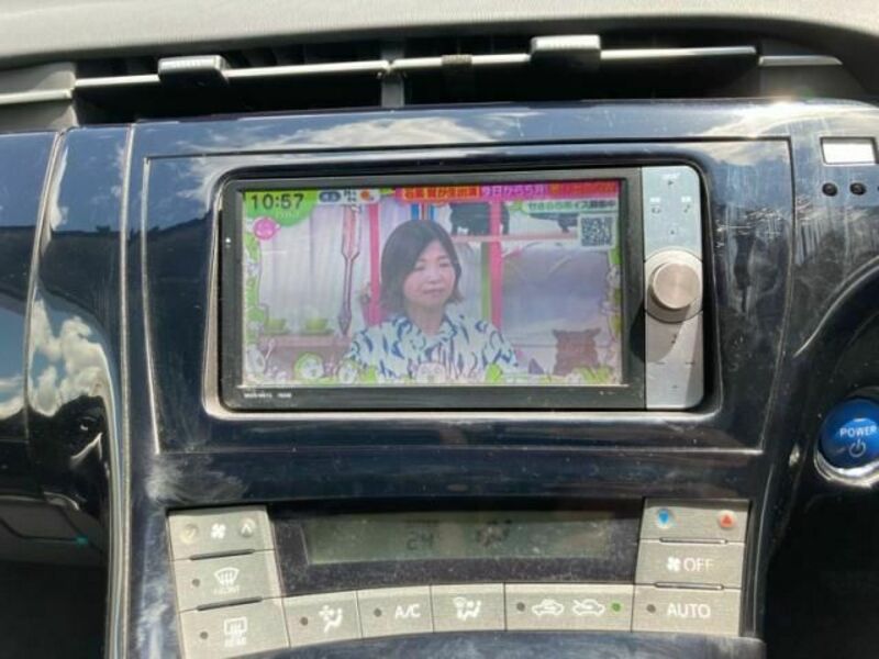 PRIUS-14
