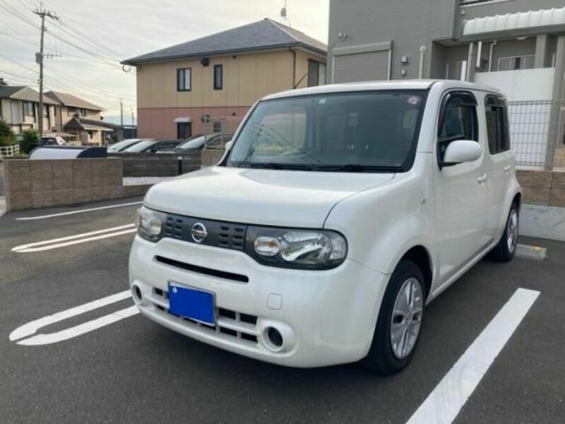 NISSAN　CUBE