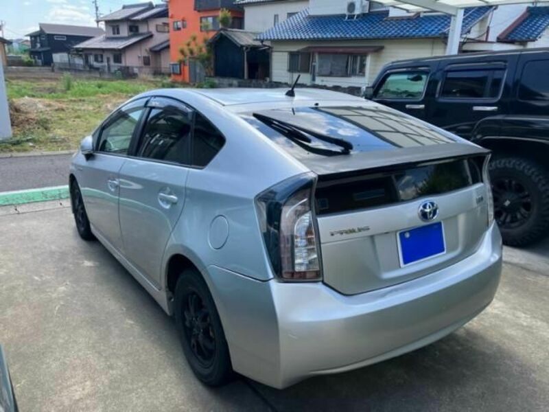 PRIUS-5