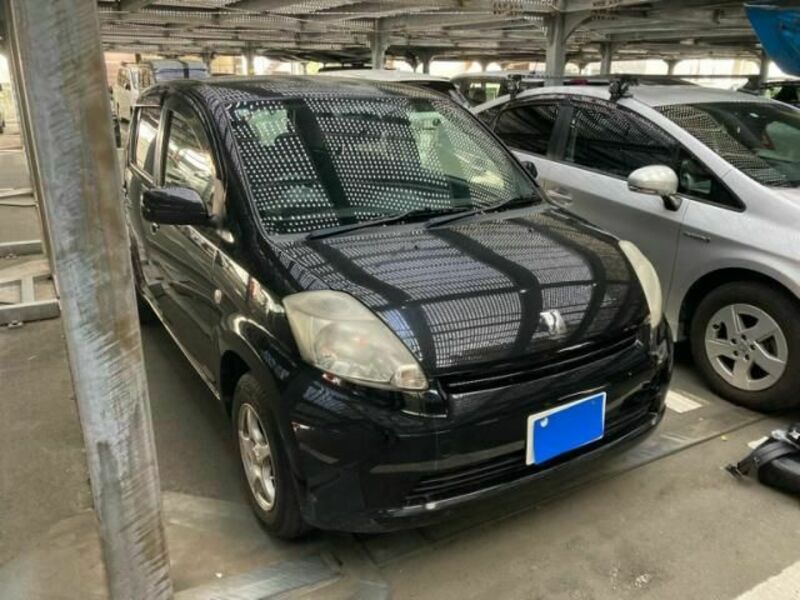 TOYOTA　PASSO