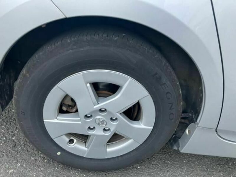 PRIUS-5