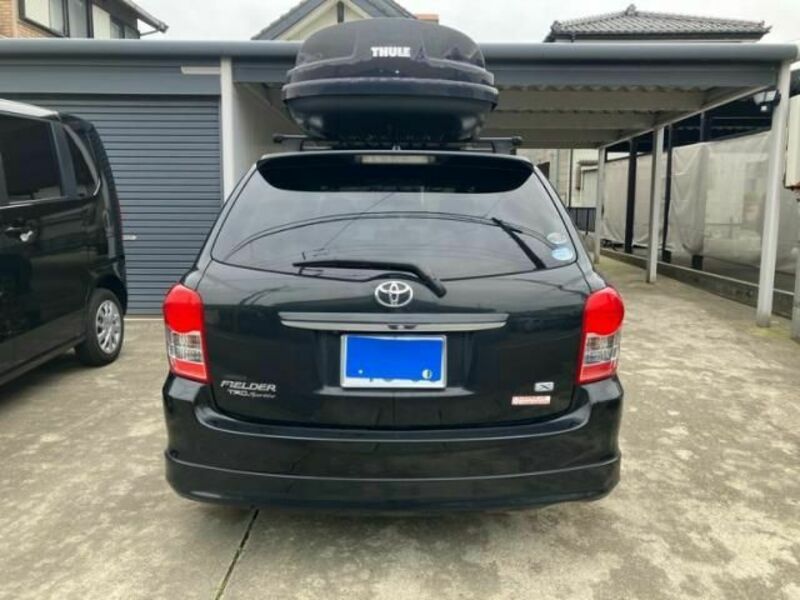 COROLLA FIELDER-2