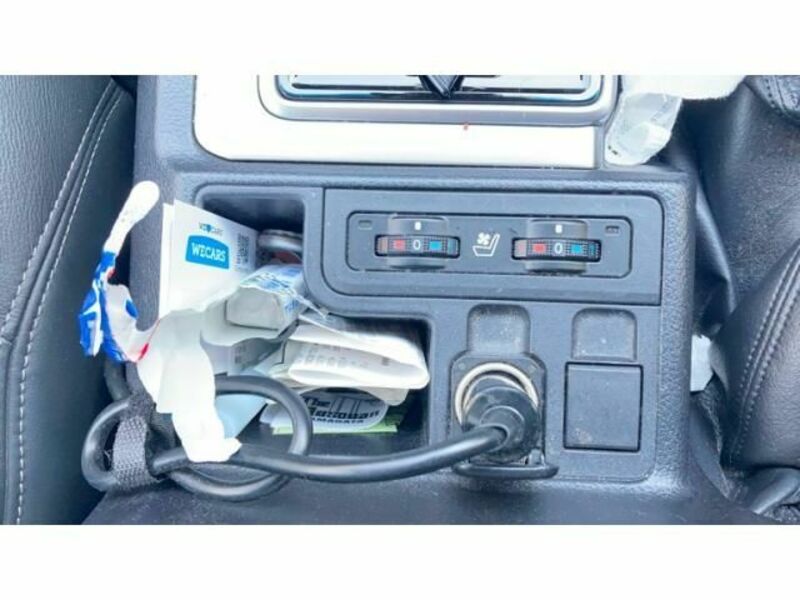 LAND CRUISER PRADO-23
