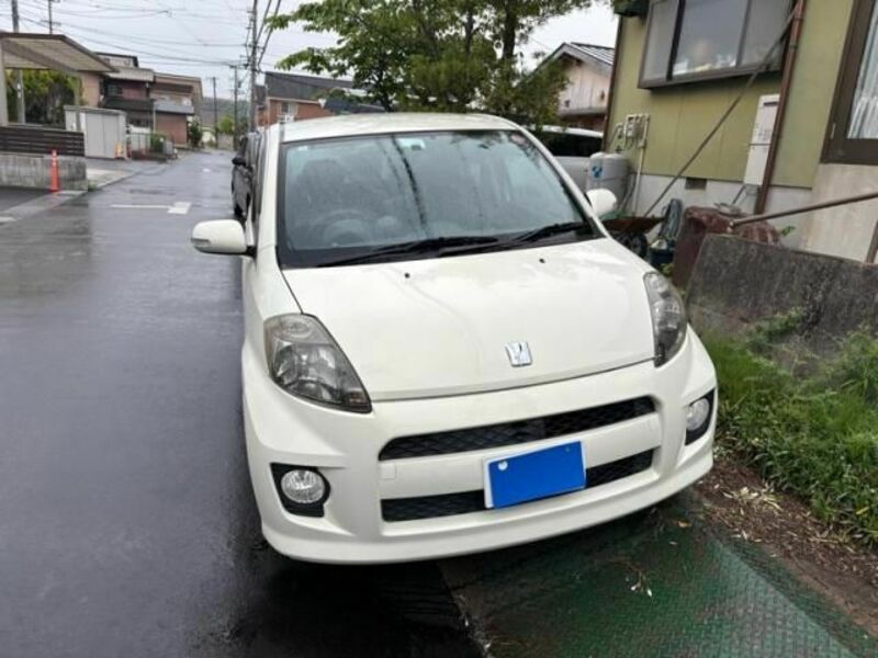 TOYOTA　PASSO