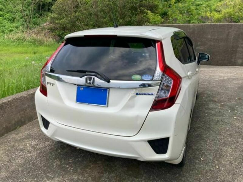 FIT HYBRID
