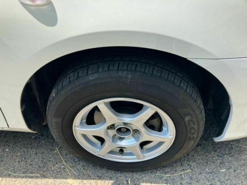 COROLLA AXIO