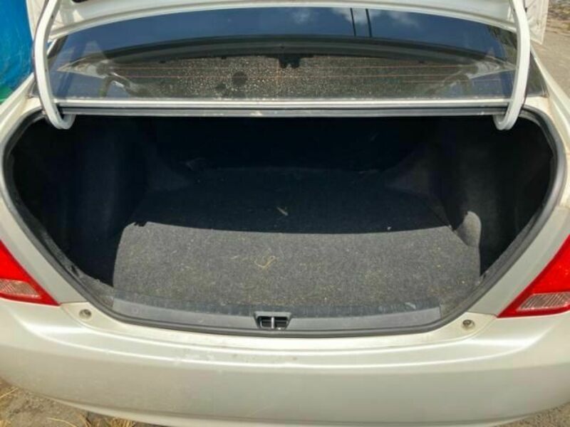 COROLLA AXIO