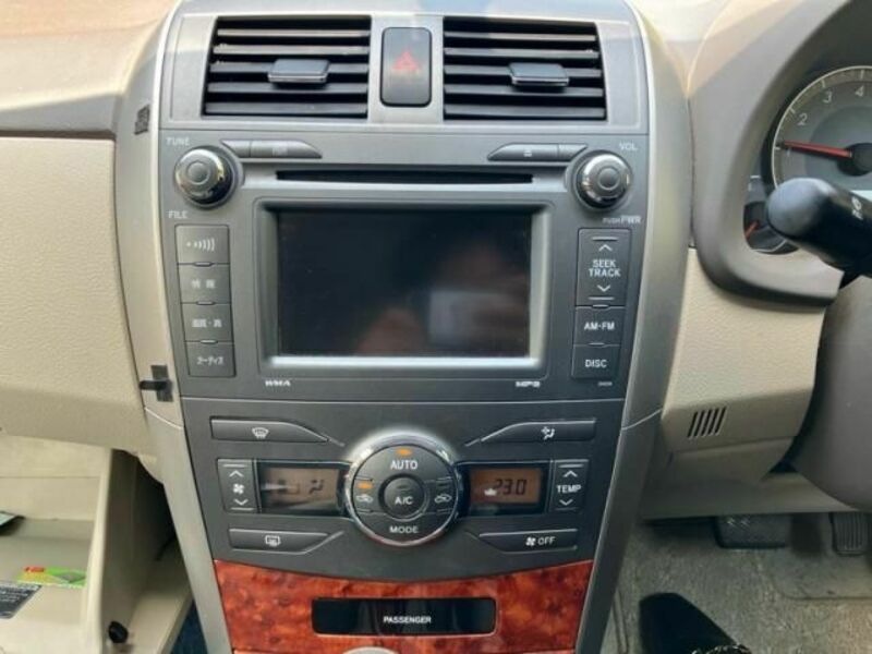 COROLLA AXIO
