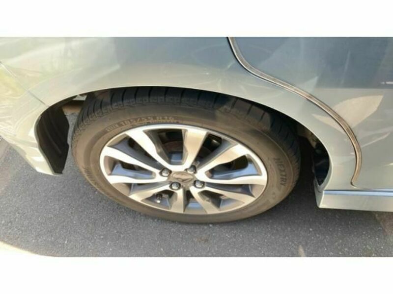 FIT HYBRID-18