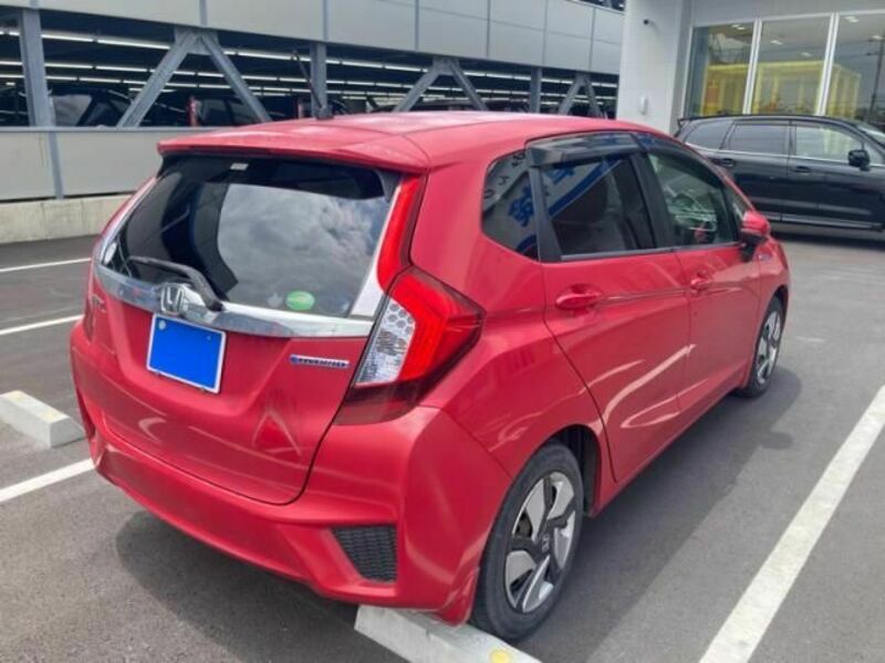 FIT HYBRID
