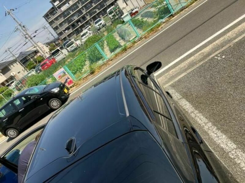 PRIUS-4
